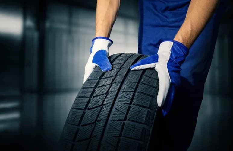 Wheels & Tyres
